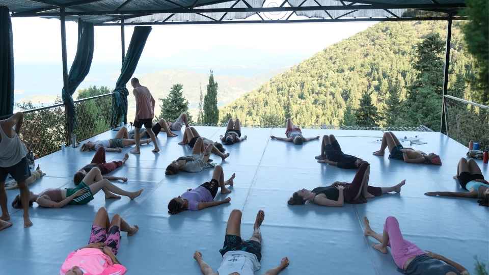 Incognito Bodies w/Espaciopropio.augenblick & Body Landscape Lab w/Thalia Ditsa | Rest In Motion Cycle 2 | Lefkada, Greece